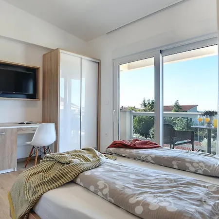 Holiday home Klen Pula