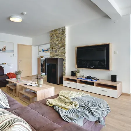 Holiday home Klen Pula