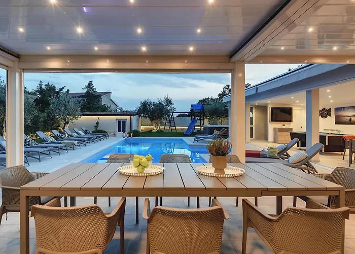 Holiday home Klen Pula